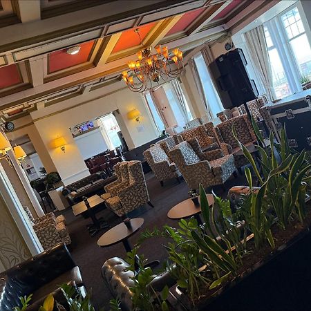 The Savoy Hotel (Adults Only) Блекпул Екстериор снимка