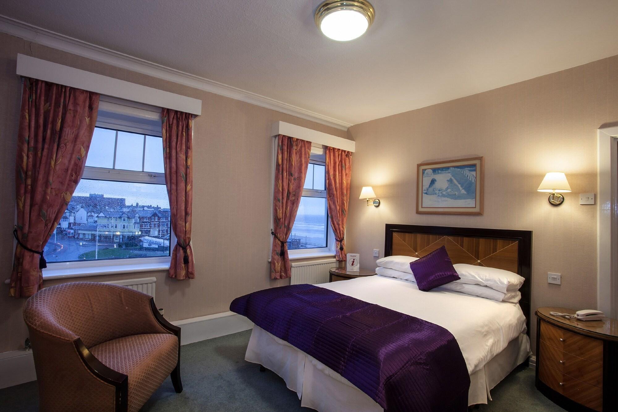 The Savoy Hotel (Adults Only) Блекпул Екстериор снимка