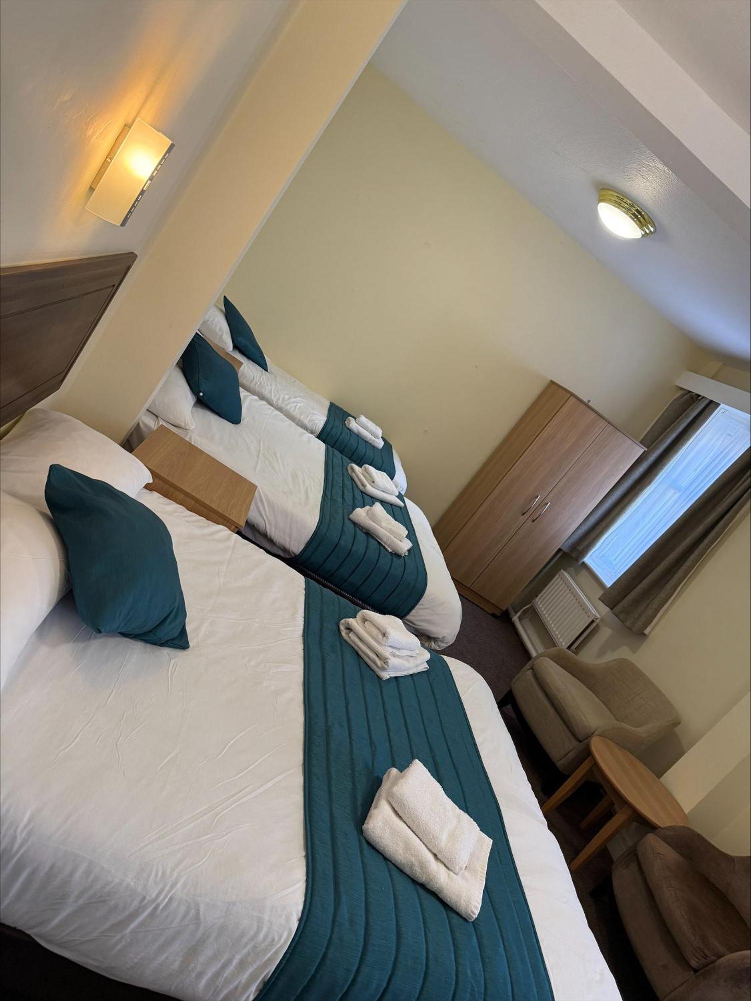 The Savoy Hotel (Adults Only) Блекпул Екстериор снимка