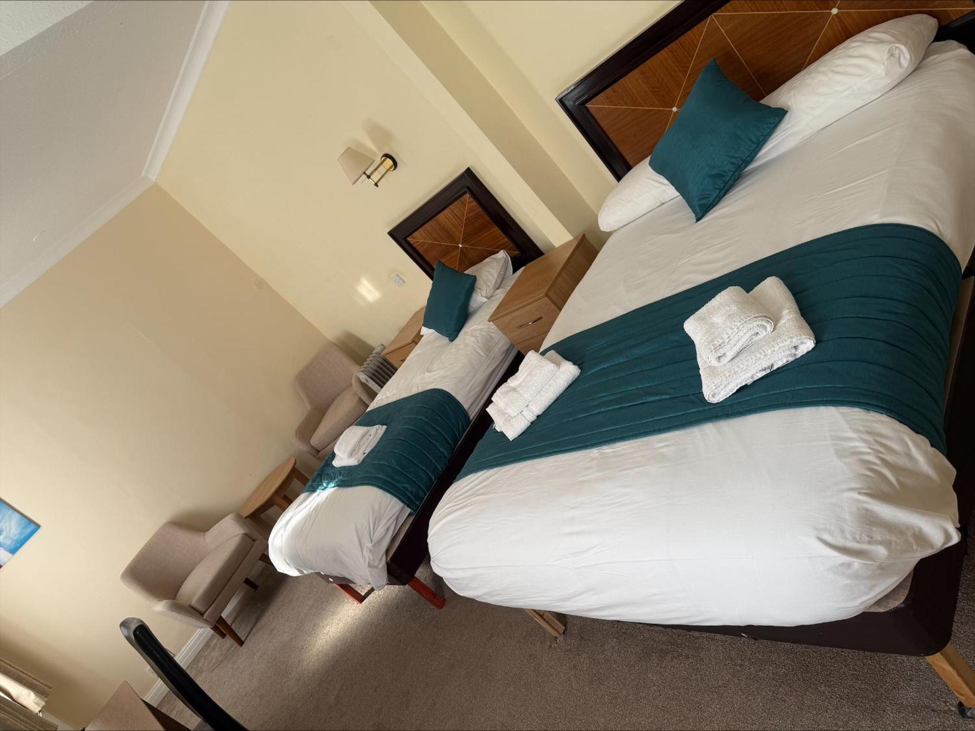 The Savoy Hotel (Adults Only) Блекпул Екстериор снимка