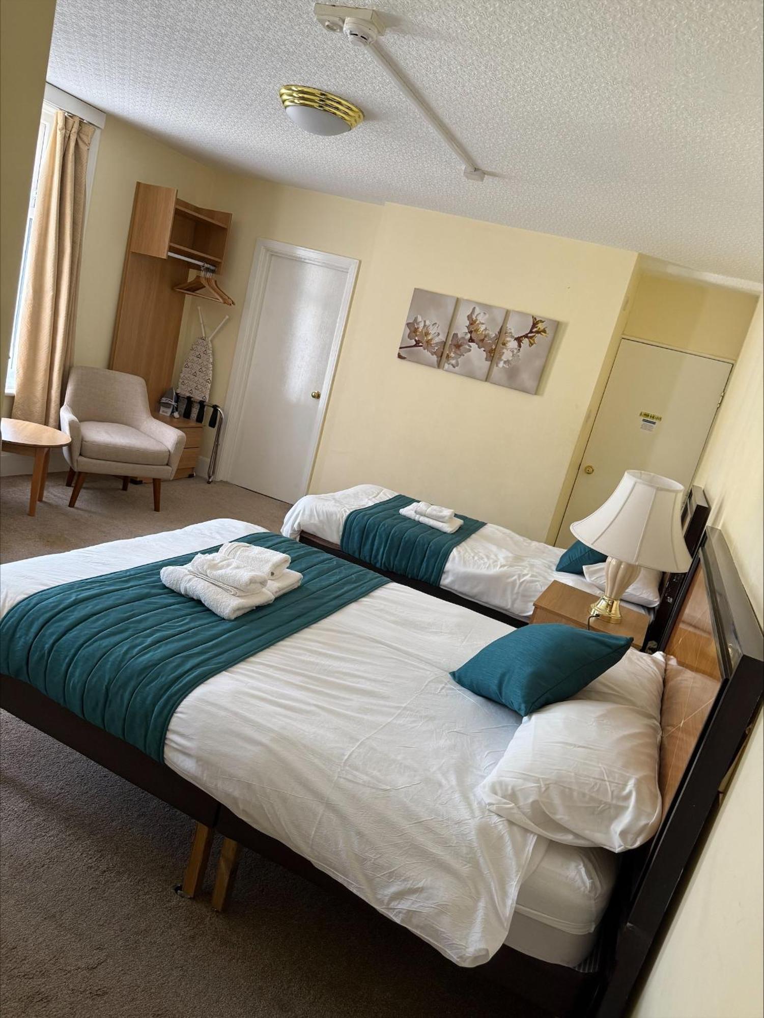 The Savoy Hotel (Adults Only) Блекпул Екстериор снимка