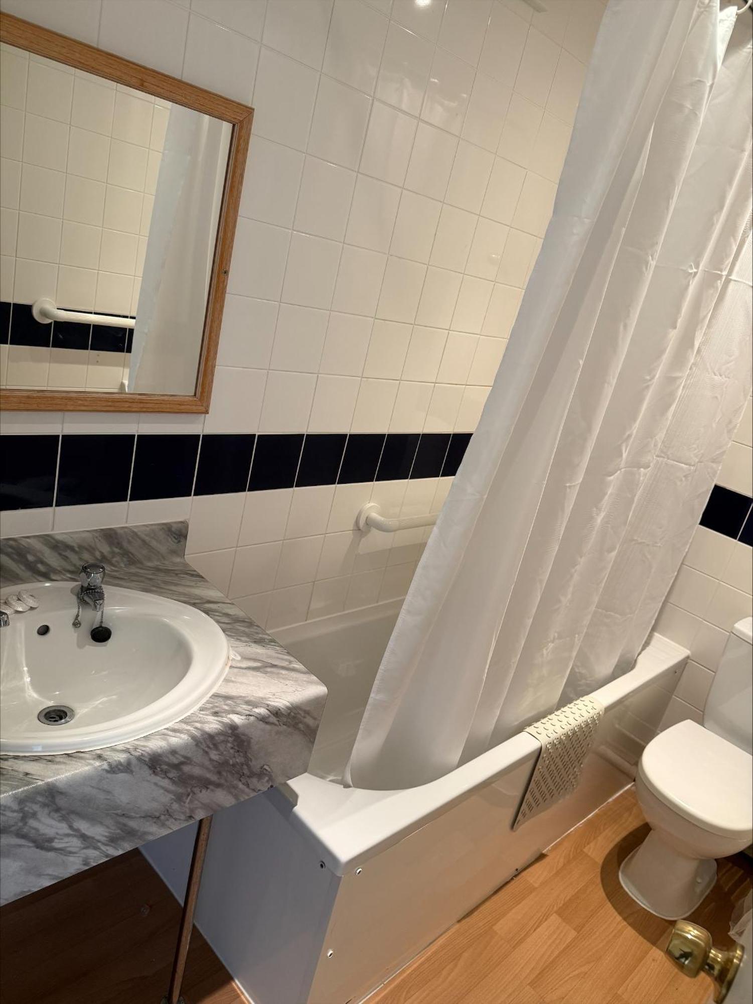 The Savoy Hotel (Adults Only) Блекпул Екстериор снимка