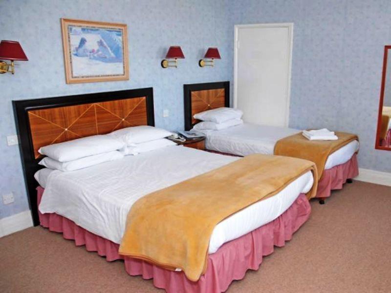 The Savoy Hotel (Adults Only) Блекпул Екстериор снимка